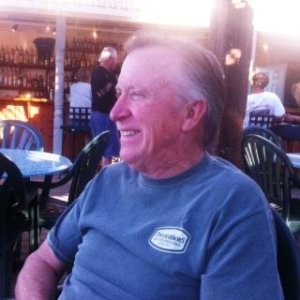 Media 'Jim at Harbor Reef Bar' in album 'A Midweek Spontaneous BBQ'