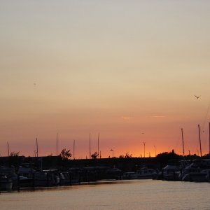 sun set at Bellingham Marina