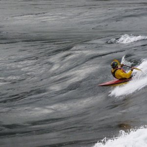 image027