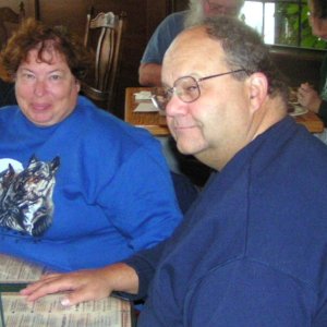 Media '(Pat Anderson) Jim & Laurie (Laurna Jo)' in album 'CatyMae - Sequim'