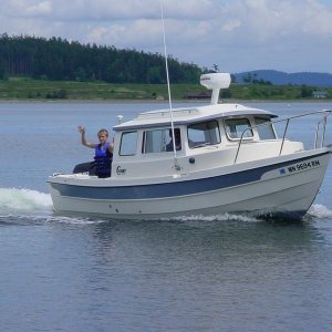 Pick up the new boat Friday, to Lopez on Saturday!  It's LunaC!  Nick on board as deck hand.
