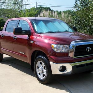 Media '2008 5.7L Crewmax (Salsa Red)' in album 'Ready to Go'