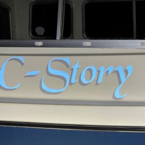 Media 'More reflecting' in album 'New name and license stickers - from BoatUS'