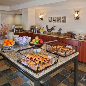 Lakeview Lobby for Pot Luck