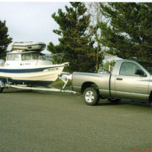 May 2006 Squalicum Harbor parking lot:
Getting ready to go to Lopez Island.