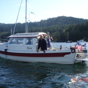 25 July 2007 
In Montague Harbour 
The unknown 22 CD from
yesterday stopped by to say hello. The Lamberts keep their CD at LaConner.