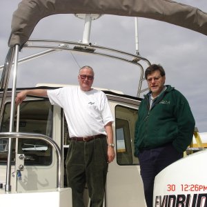 30 Mar 2007 Cornet Bay
  Mike, owner of the 
 new CD25 "TAKE FIVE"
(with the dinghy davit)
   and Les, EQ Marine