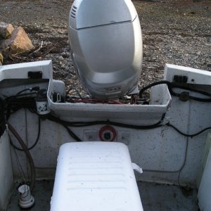 Sea Mist aft cockpit all clean and ready for work