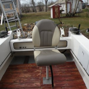 pedistal seat