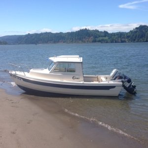 Cruiser on the Columbia River!