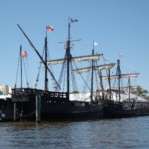 Media 'The Nina and the Pinta docked in Naples Bay' in album 'CaptSanta'