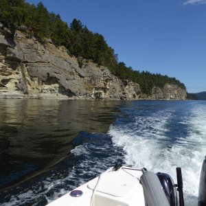 Enjoying the scenery along the west side of Valdes Island