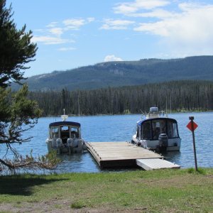 Docked up with the Hunky Dory a 22' Cruiser, Will-C a 23' Venture on the right at Eagle Bay campsite, sat at a picnic table for hours taking it all in while talking with Jay and Jolee about their Alaska adventures, our next big adventure. At this elevation (8000') our boat can only squeeze out 28 mph.
