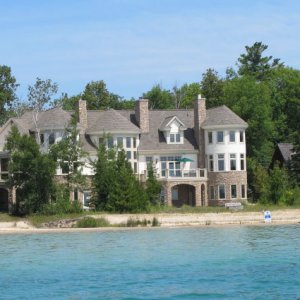 Lake Charlevoix, house "For Sale"