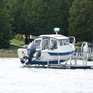 We spotted this C-Dory in the Les Cheneaux Islands.