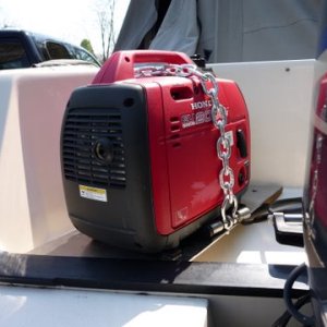 Generator with northeast style theft deterrents installed. Boy this is starting to look like an over kill. Chain will get canvas cover except for the ends