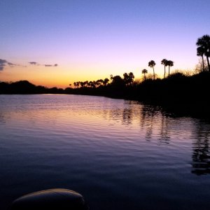 2015-03-04 Anchored at sunset south of Lake Monroe