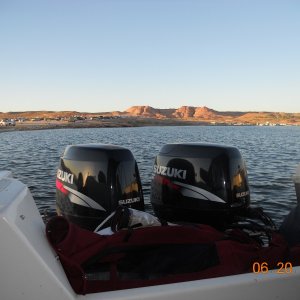 Media 'Twin 50 hp Suzies' in album 'Sunset towards Bull Frog Marina, Lake Powell 2012'