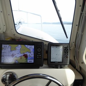 Also trying out the new 5" GPSMap Garmin for the first time.