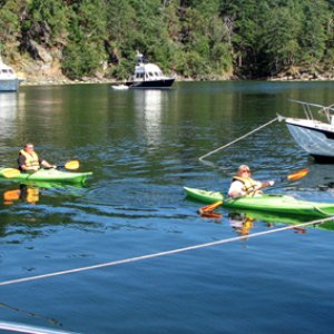 Pat & Patty on kayaks