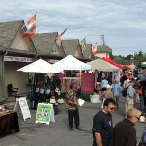 The Saturday Market at Ganges