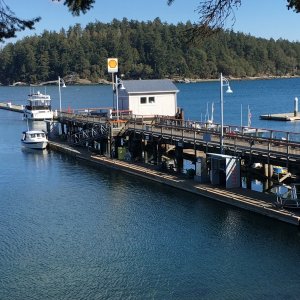 Fuel dock