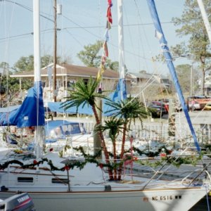 Part of Oriental's Christmas boat parade 07