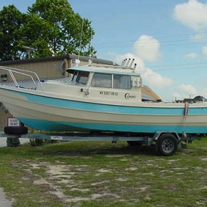 Papillon as I view her on the Three Rivers Marine website.