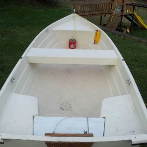 Media 'Bow and stern corner seats are sealed with foam floatation and center bench is just an upside down U of fiberglass.  Rear center board lifts out without fasteners' in album 'Newly acquired 12ft C-Dory skiff'