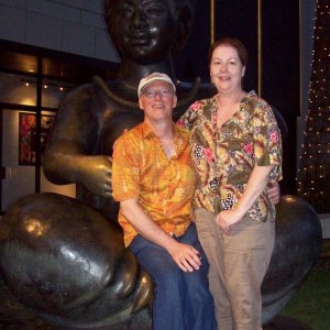 Sitting with Buddah on Kuhio at Waikiki