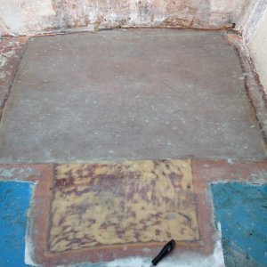 Media 'new floor' in album 'before much had been done'