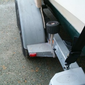 Roller and fender guides. Makes driving the boat onto the trailer a snap