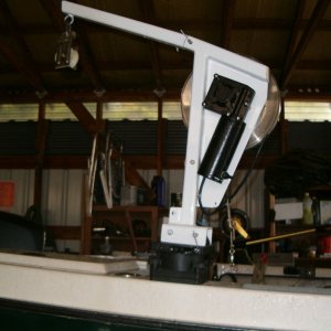 Like new Ace Electric Pot Puller