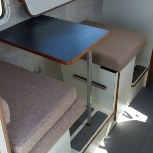 Co-Captain (Table)