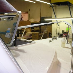 Pulpit, bow roller, winch. (Tue 4-26)