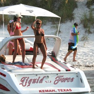 Destin Boat Dancers
from Texas
(During Emerald Coast Boat Week)