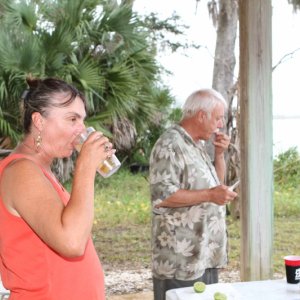 Denise & Boo pertaking of fresh oysters and dirnk
