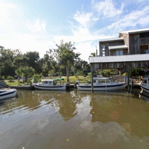 IMG 0156 boats and house