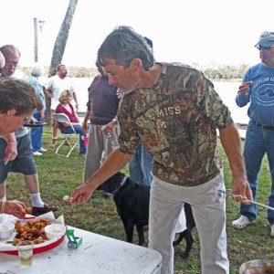 IMG 0166 grab some gator