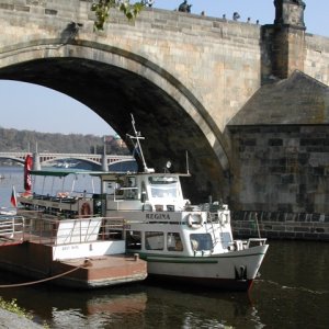 TourBoatsByBridge