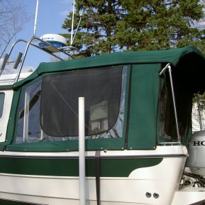 (Valkyrie) Side view with screens/sides attached.