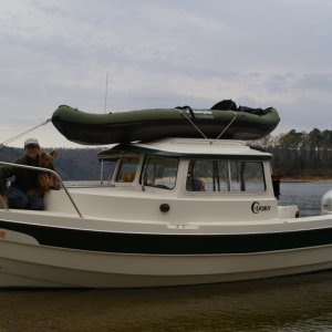 Wife D'Etta boards crew