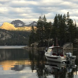 Media 'Caples Lake, Carson Pass' in album 'Caples Lake, Carson Pass'