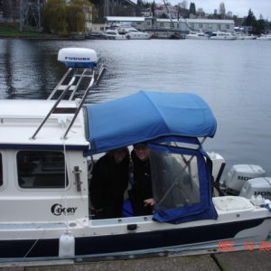 Media 'Roger & Joyce on SeaDNA' in album 'Great white in Lake Washington (an interesting mooring buoy).'