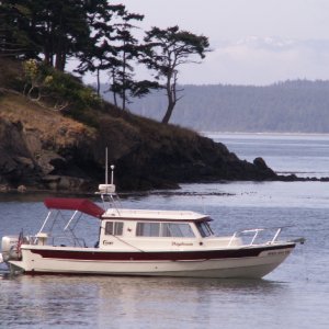Daydream at Anchor at James Island 6-27-09