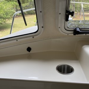 Media '87F6C2A4-D006-4FAB-863E-54F835B2557D' in album 'Our new life escape pod has finally arrived home...'