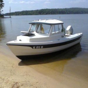 FireFly beached at Jordan Lake