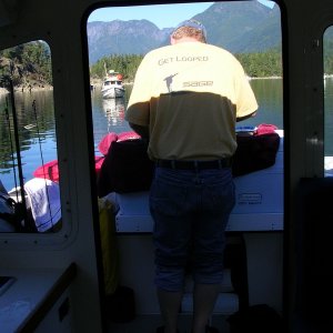 (True Story) Shucking oysters in Prideaux Haven