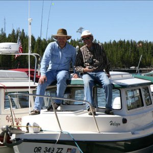 Media 'Jay and Bill' in album 'At the docks Voyager Farwest II Halcyon'