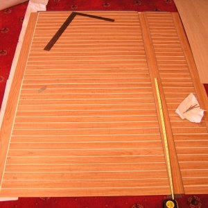 Rubber flooring for well
